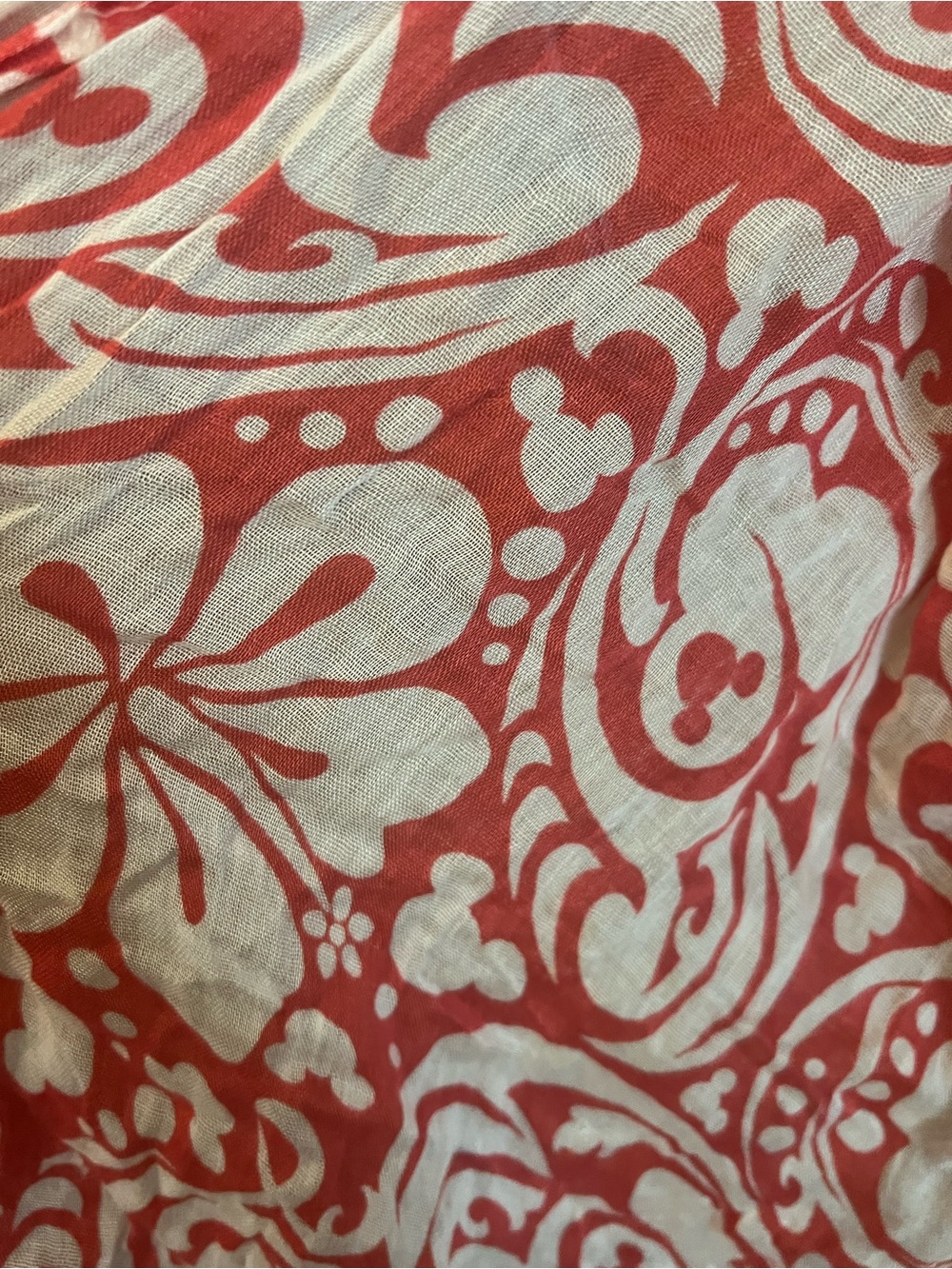 Lightweight Red and White Hawaiian Mickey Paisley Scarf - Picture 3 of 4